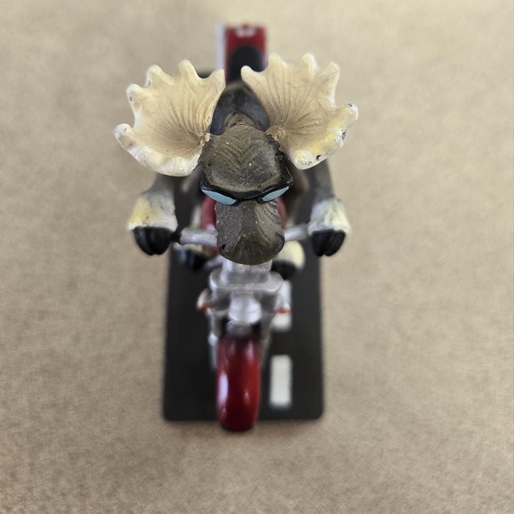 Retired Big Sky Carvers Phyllis Driscoll Mountain Mooses "Motorcycle Moose" 2006 - Picture 5 of 7